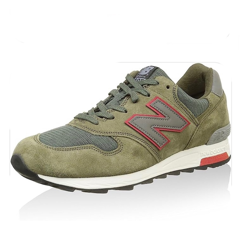 RARE New Balance army green hints of red gray sneakers collectors Size W 7/M 5.5